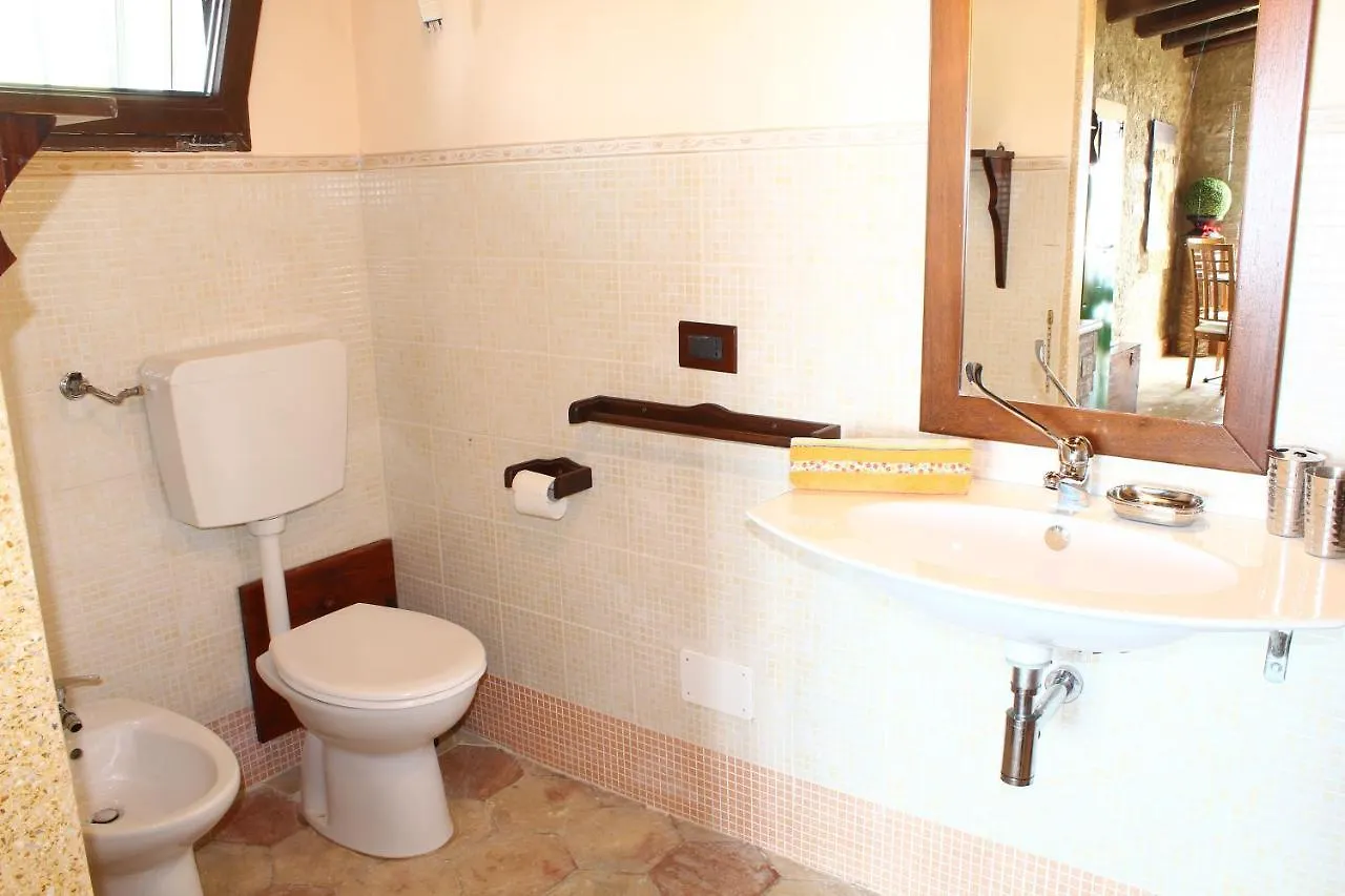 Casale Maddalena Fritidshus Carini Italien