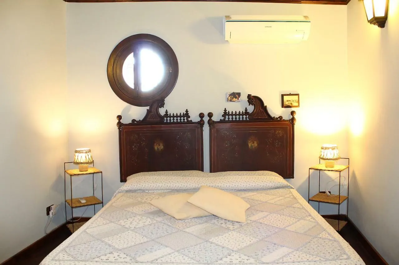 Casale Maddalena Fritidshus Carini Italien